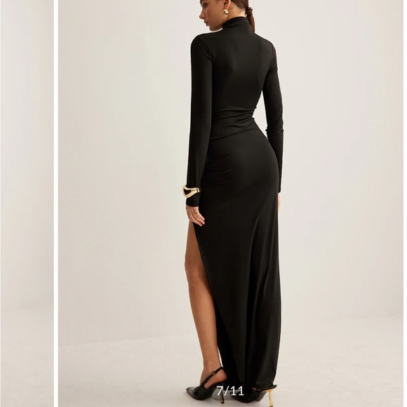 Commense Black Long Sleeve Dress with Side Slit - Picture 6 of 11